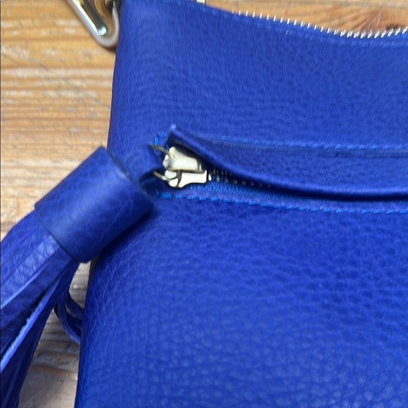GiGi New York Royal Blue Crossbody Bag - Picture 3 of 7